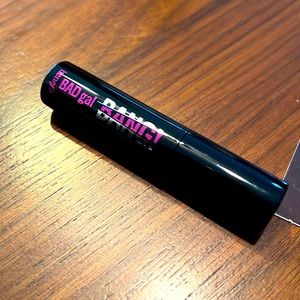 NEW Benefit BADgal Bang mascara
